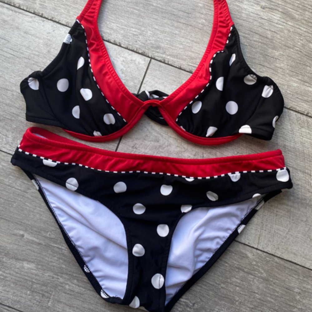 Venus Bikini